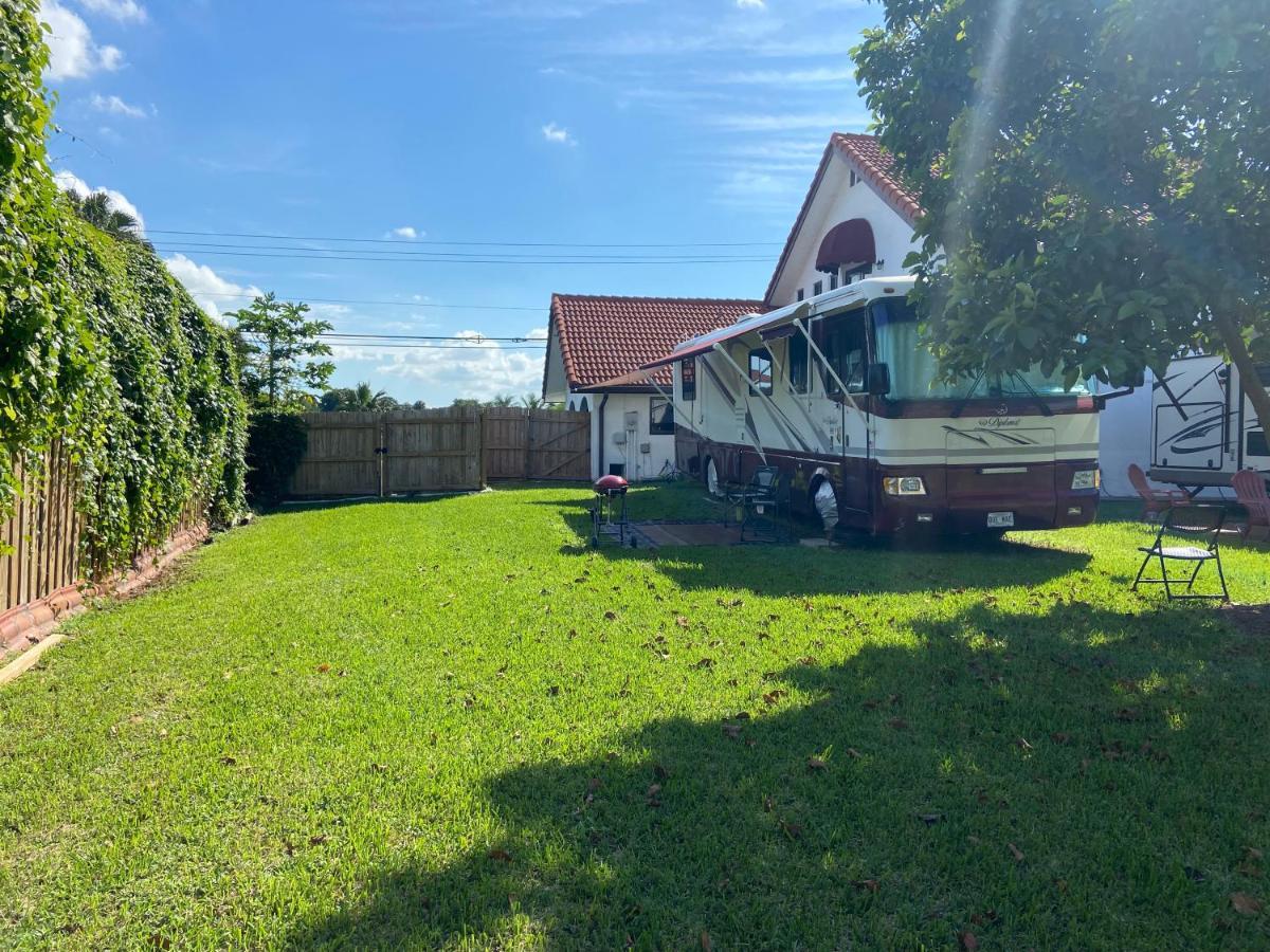 Remodeled And Comfortable Rv - Free Parking Miami Zewnętrze zdjęcie